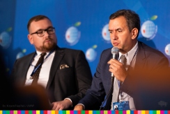 Uczestnicy panelu na Forum Ekonomicznym w Karpaczu 2022